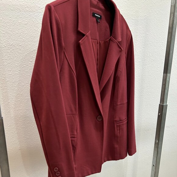 Burgundy Blazer Torrid 1 (US 1X), EUC - Picture 1 of 6
